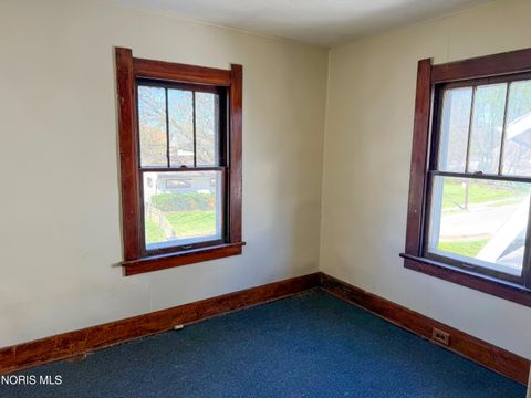 Tiny photo for 4110 Lyman Avenue, Toledo, OH 43612 (MLS # 10007152)