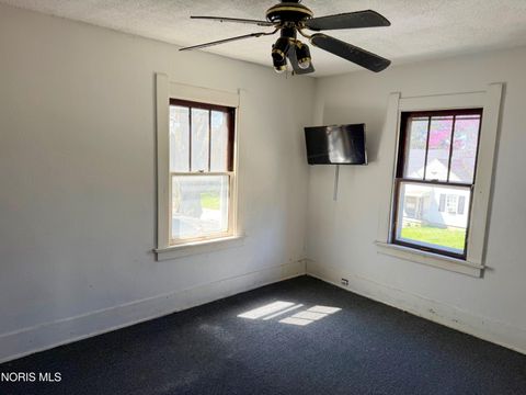 Tiny photo for 4110 Lyman Avenue, Toledo, OH 43612 (MLS # 10007152)