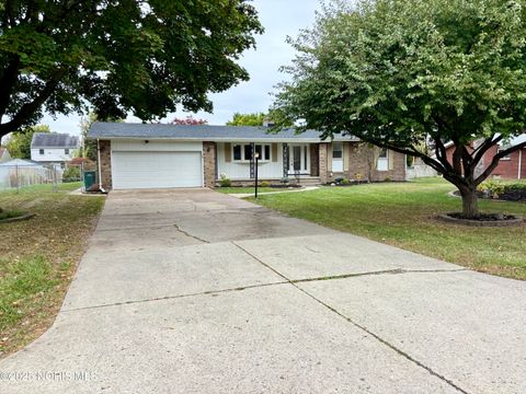 Tiny photo for 1826 Bieber Drive, Northwood, OH 43619 (MLS # 10000239)