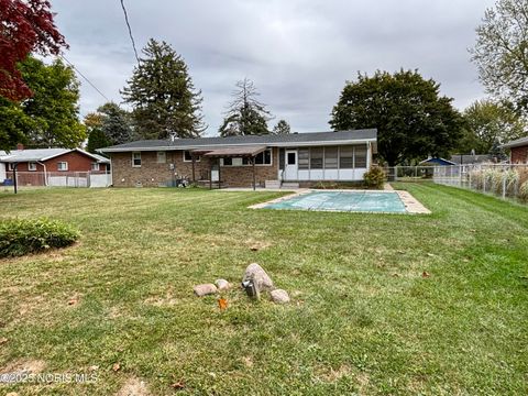 Tiny photo for 1826 Bieber Drive, Northwood, OH 43619 (MLS # 10000239)