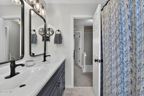 Tiny photo for 10 Mattatuck Way, Waterville, OH 43566 (MLS # 10006802)