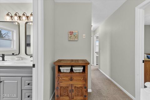 Tiny photo for 10 Mattatuck Way, Waterville, OH 43566 (MLS # 10006802)