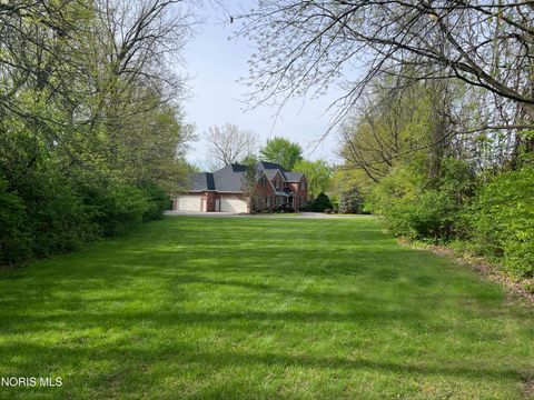 Tiny photo for 26250 W River Road, Perrysburg, OH 43551 (MLS # 10007086)