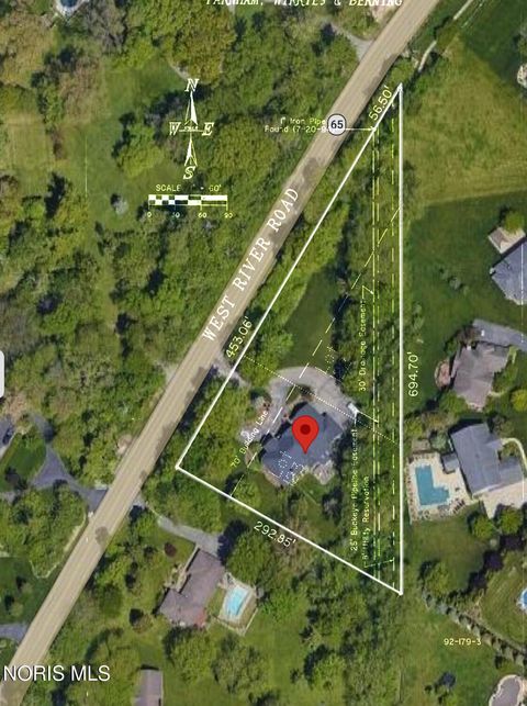 Tiny photo for 26250 W River Road, Perrysburg, OH 43551 (MLS # 10007086)
