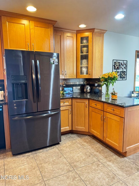 Tiny photo for 910 Cardinal Drive, Bryan, OH 43506 (MLS # 10014318)