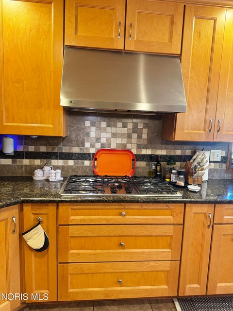 Tiny photo for 910 Cardinal Drive, Bryan, OH 43506 (MLS # 10014318)