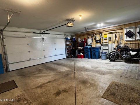 Tiny photo for 910 Cardinal Drive, Bryan, OH 43506 (MLS # 10014318)