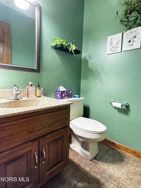 Tiny photo for 910 Cardinal Drive, Bryan, OH 43506 (MLS # 10014318)