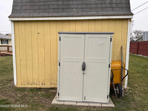 Tiny photo for 35 Lafayette Drive, Napoleon, OH 43545 (MLS # 10001915)