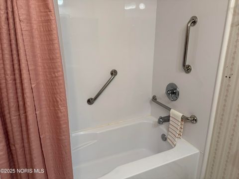 Tiny photo for 35 Lafayette Drive, Napoleon, OH 43545 (MLS # 10001915)