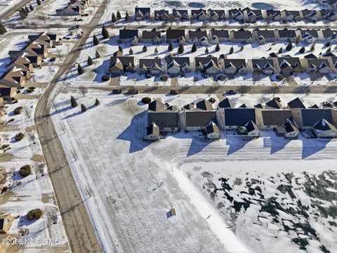 Tiny photo for 26411 Whitewater Drive, Perrysburg, OH 43551 (MLS # 10003480)