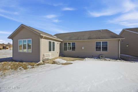 Tiny photo for 26411 Whitewater Drive, Perrysburg, OH 43551 (MLS # 10003480)