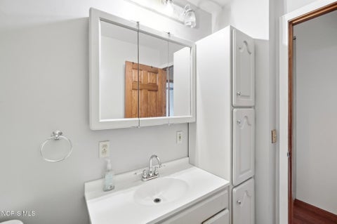 Tiny photo for 2443 Bedford Lane, Northwood, OH 43619 (MLS # 10013954)