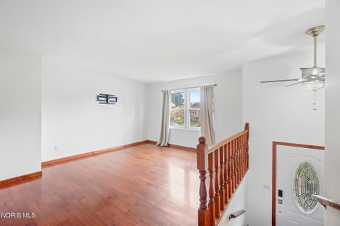 Tiny photo for 2443 Bedford Lane, Northwood, OH 43619 (MLS # 10013954)