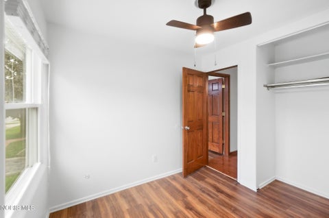 Tiny photo for 2443 Bedford Lane, Northwood, OH 43619 (MLS # 10013954)