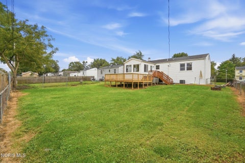 Tiny photo for 2443 Bedford Lane, Northwood, OH 43619 (MLS # 10013954)