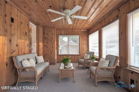 Tiny photo for 4943 Flanders Road, Toledo, OH 43623 (MLS # 10004599)