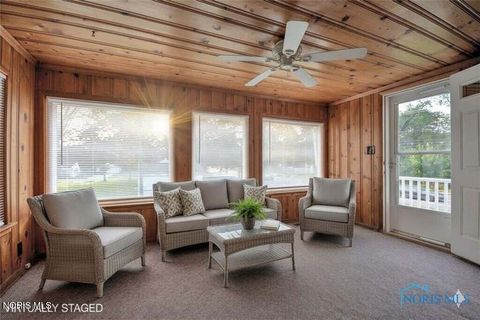 Tiny photo for 4943 Flanders Road, Toledo, OH 43623 (MLS # 10004599)