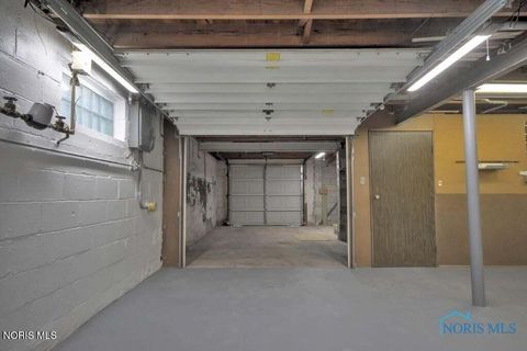 Tiny photo for 4943 Flanders Road, Toledo, OH 43623 (MLS # 10004599)