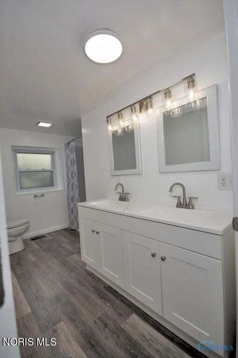 Tiny photo for 4943 Flanders Road, Toledo, OH 43623 (MLS # 10004599)