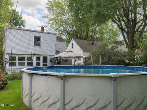 Tiny photo for 3915 Seckinger Drive, Toledo, OH 43613 (MLS # 10013389)