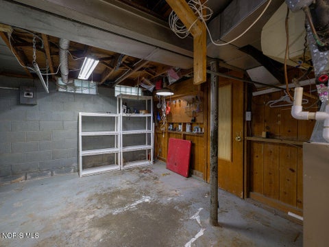 Tiny photo for 3915 Seckinger Drive, Toledo, OH 43613 (MLS # 10013389)