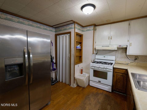 Tiny photo for 3915 Seckinger Drive, Toledo, OH 43613 (MLS # 10013389)