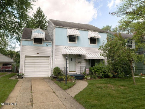 Tiny photo for 3915 Seckinger Drive, Toledo, OH 43613 (MLS # 10013389)