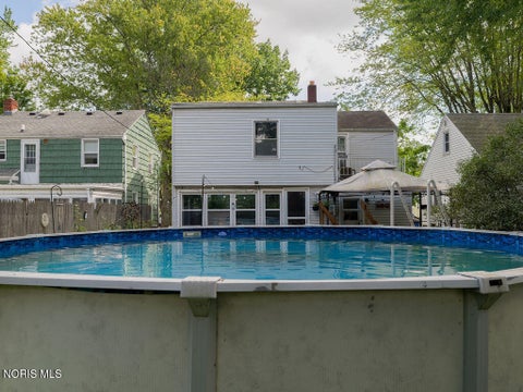 Tiny photo for 3915 Seckinger Drive, Toledo, OH 43613 (MLS # 10013389)