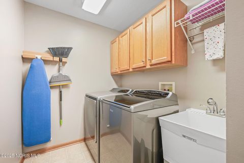 Tiny photo for 8004 Silverstone Drive, Waterville, OH 43566 (MLS # 10001081)