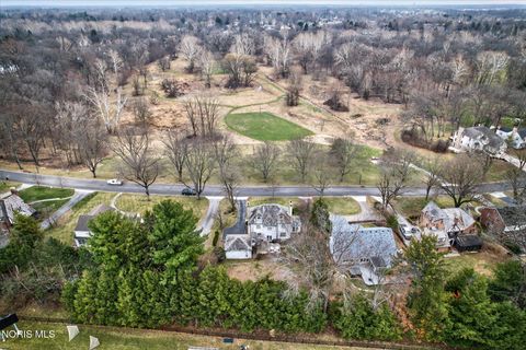 Tiny photo for 4104 Brookside Road, Ottawa Hills, OH 43606 (MLS # 10005442)