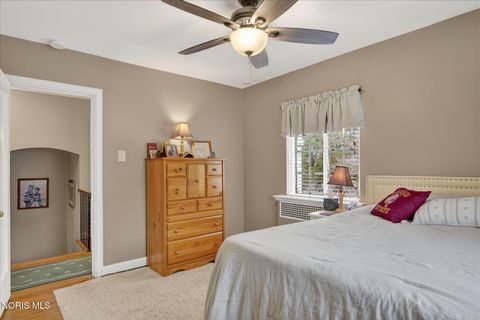 Tiny photo for 4104 Brookside Road, Ottawa Hills, OH 43606 (MLS # 10005442)