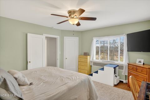 Tiny photo for 4104 Brookside Road, Ottawa Hills, OH 43606 (MLS # 10005442)