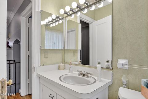 Tiny photo for 4104 Brookside Road, Ottawa Hills, OH 43606 (MLS # 10005442)