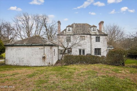 Tiny photo for 4104 Brookside Road, Ottawa Hills, OH 43606 (MLS # 10005442)