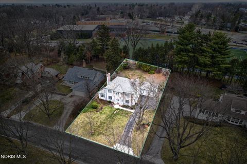 Tiny photo for 4104 Brookside Road, Ottawa Hills, OH 43606 (MLS # 10005442)