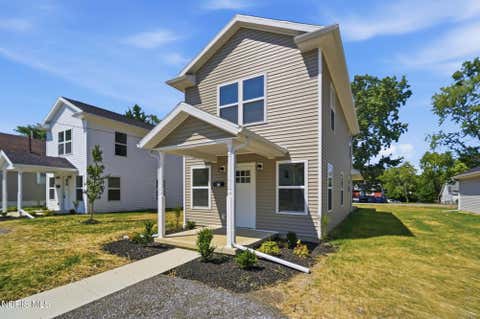 Tiny photo for 814 Holly Street, Lima, OH 45804 (MLS # 10011314)