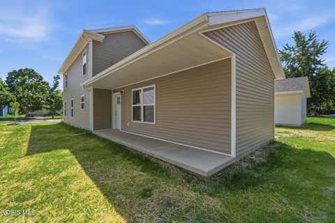 Tiny photo for 814 Holly Street, Lima, OH 45804 (MLS # 10011314)