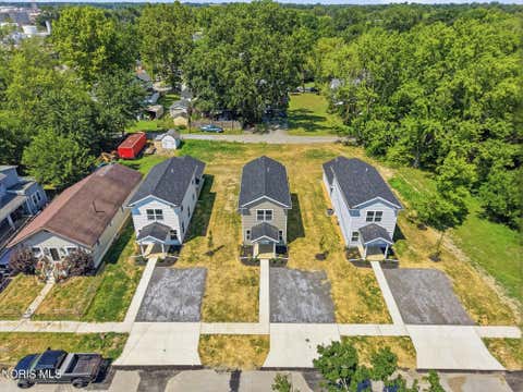 Tiny photo for 814 Holly Street, Lima, OH 45804 (MLS # 10011314)