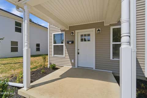 Tiny photo for 814 Holly Street, Lima, OH 45804 (MLS # 10011314)