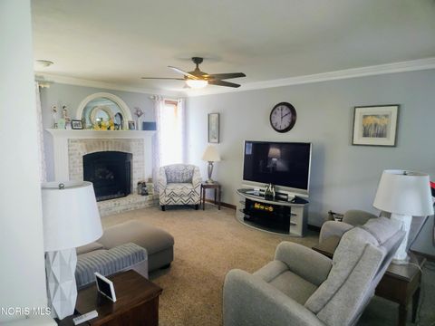 Tiny photo for 5555 Gay Street, Toledo, OH 43613 (MLS # 10008136)