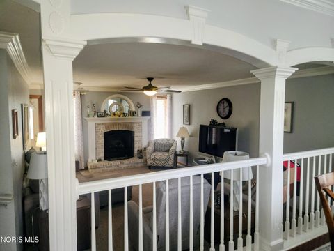 Tiny photo for 5555 Gay Street, Toledo, OH 43613 (MLS # 10008136)