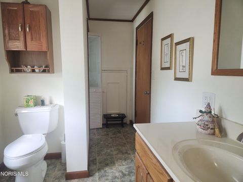 Tiny photo for 5555 Gay Street, Toledo, OH 43613 (MLS # 10008136)