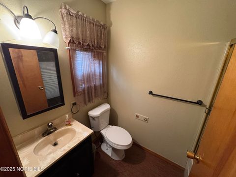 Tiny photo for 1925 Olimphia Road, Toledo, OH 43615 (MLS # 10001955)