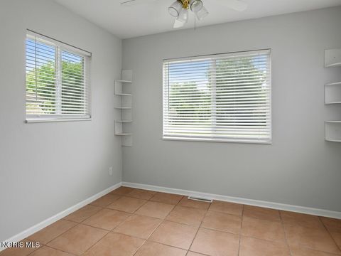 Tiny photo for 2211 W Sylvania Avenue, Toledo, OH 43613 (MLS # 10008183)