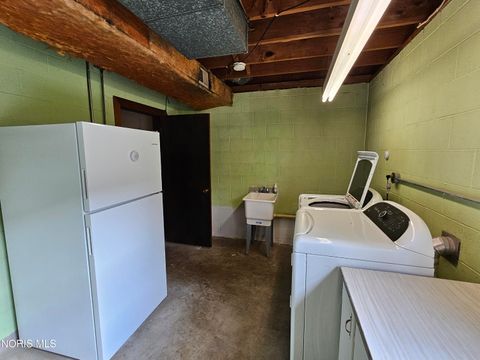 Tiny photo for 204 S Pennington Street, Sycamore, OH 44882 (MLS # 10004260)