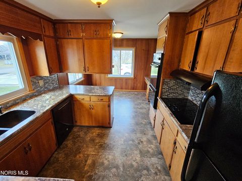 Tiny photo for 204 S Pennington Street, Sycamore, OH 44882 (MLS # 10004260)