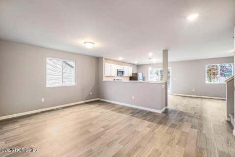 Tiny photo for 1461 Lee Ann Avenue, Defiance, OH 43512 (MLS # 10008657)