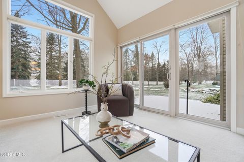 Tiny photo for 2241 Big Hickory Run, Sylvania, OH 43560 (MLS # 10005361)