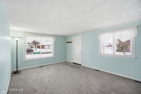 Tiny photo for 145 Madison Avenue, Findlay, OH 45840 (MLS # 10002753)